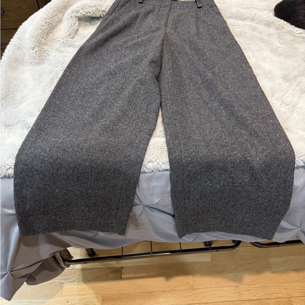 Banana Republic Women's Gray Wide-Leg Cropped Trousers
